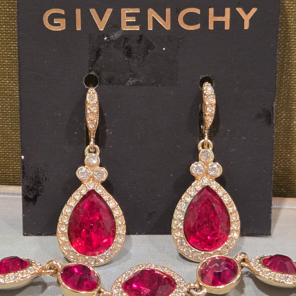 Givenchy Red and Gold Jewelry Set - Picture 2 of 7